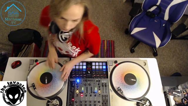 Leslie Jean Blackout Mix 11-25-20 - www.MixHouse.Tv - www.MixHouse.live - www.MixHouse.stream смотреть онлайн