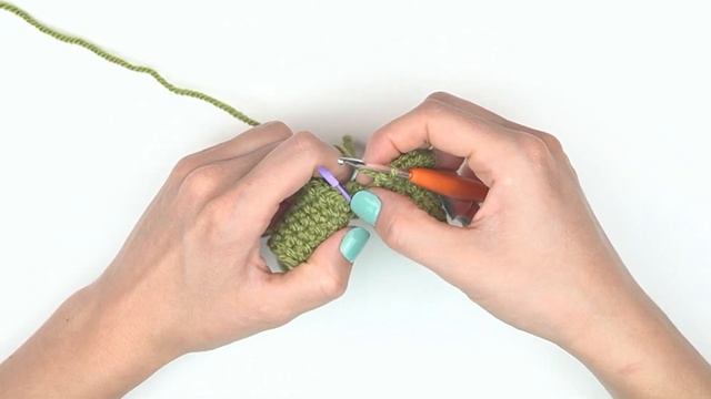Amigurumi Basics: Attaching Legs Together - The easy way! смотреть онлайн