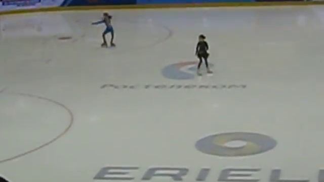 Первенство России по фигурному катанию среди юниоров 2016 Разминка смотреть онлайн