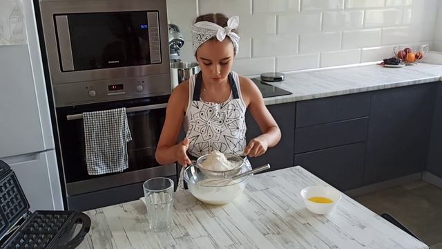 Бельгийские вафли/ рецепт бельгийских вафель #быстрыйзавтрак #бельгийскиевафли