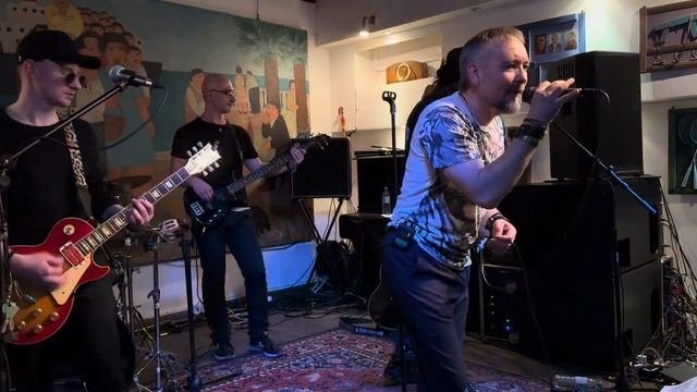 Тимур Валеев и группа "Ключи"
04.01.2024, Москва, Петрович
2 отделение