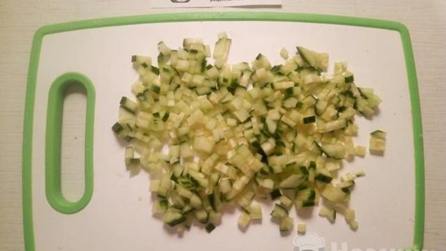 Окрошка на квасе без картошки и редиса