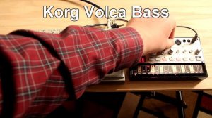 Roland TB-303 vs Korg Volca Bass