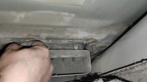 surf 185, Kzte, 1998. Вентиляция салона, обратный клапан, потеет лобовое стекло.