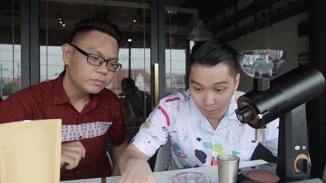 Review grinder Takada N200 vs Mahlkoenig EK43 + Comandante Nitroblade смотреть онлайн