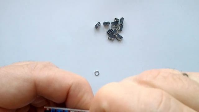 Распаковка электронных компонентов с Aliexpress