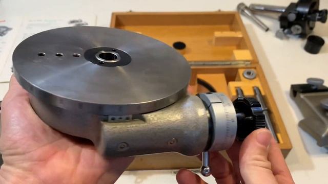 SIP MU-214B Dividing Head (made in 1968) смотреть онлайн