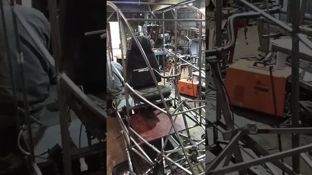 снегоход с кабиной второй день смотреть онлайн