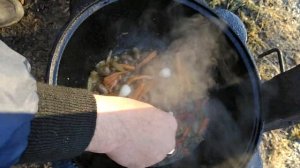ПЛОВ С КУРИНЫМИ СЕРДЕЧКАМИ В КАЗАНЕ НА КОСТРЕ С ДЫМКОМ