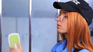 Мачо против ботана в тюрьме