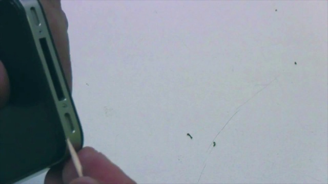 Сколько грязи в Вашем iPhone  смотреть онлайн