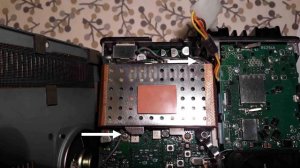 Replacing the clock battery in an Icom IC 7000 transceiver