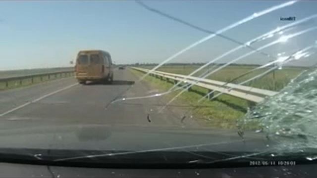 Full video Woman killed by brick through windshield