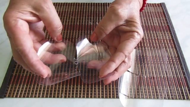 ЦВЕТОК МАКА ИЗ ПЛАСТИКОВОЙ БУТЫЛКИ. ЧАСТЬ 1. смотреть онлайн