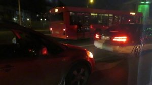 Поездка на 5 автобусе в Казани, от Концертного Зала до Улицы Латышских Стрелков.