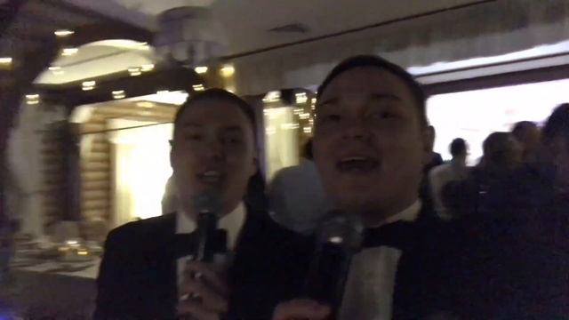 Ведущие братья близнецы Акимовы Павел и Константин на корпоративе live video 1 с нового 2019 года