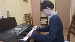 Т. Лак. Етюд Соль- Мажор на синтезаторі!!!