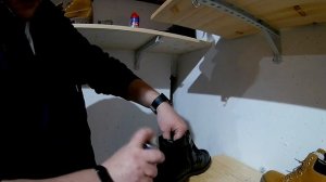 Обзор средств для ухода за обувью. Водоотталкивающие пропитки