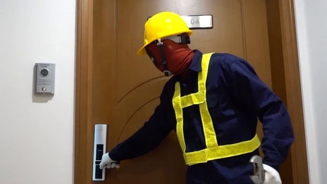 Spider-Man Love Spaghetti, Venom Love Cooking, Deadpool Fix Water Pipe смотреть онлайн