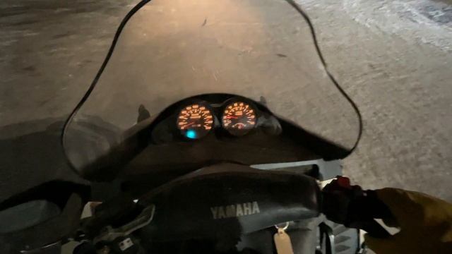 (SOLD) 2000 Yamaha Venture 600 Snowmobile смотреть онлайн