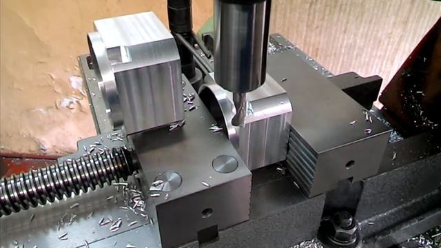 Фрезерование углового уступа концевой фрезой смотреть онлайн