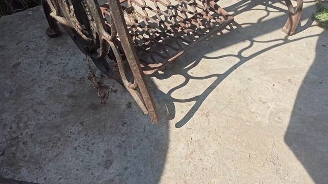 Станины чугунные. От швейных машин. смотреть онлайн