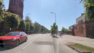 ЕЛГАВА СЕГОДНЯ 8 ИЮНЯ . ЭКСКУРСИЯ ПО УЛИЦАМ ГОРОДА