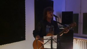 🎵🎵 Robert Palmer - Bad Case Of Loving You - Acoustic Cover 🎵🎵🎸🎤 ( written by Moon Martin )