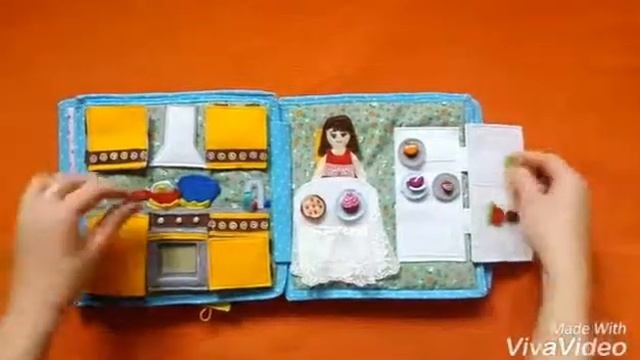 Текстильная книга "Дом для куклы". Книга из фетра. смотреть онлайн