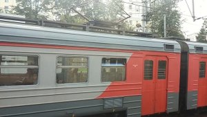 ЭД4М-0158, ЭД4М-0105 и ЭД4М-0198 Который срывает график движения и ЭД4М-0149 На станции Новая