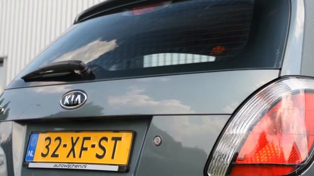 Kia Rio 1.4 5DRS FESTIVAL AIRCO NAVI LMV NWST смотреть онлайн