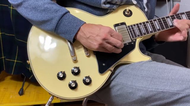 SOLD Early '70s Ibanez 2350 Custom смотреть онлайн