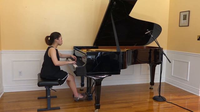 Uyen Nguyen смотреть онлайн