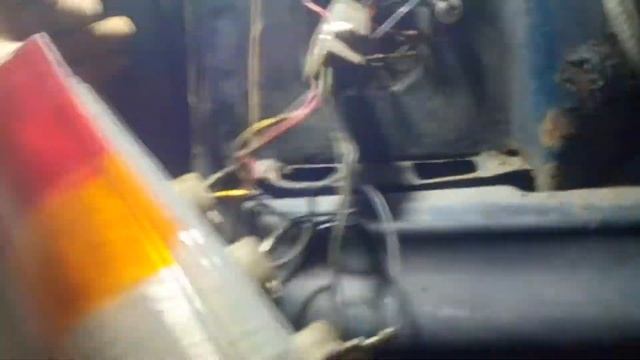 сюрпризы ОКИ за 14т.р. Замена задней противотуманки. Оказывается она дополнительный стоп сигнал. смотреть онлайн