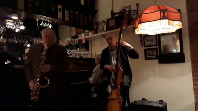 Выступление в ресторане Квартира 44 11.16.2018.Часть 2 смотреть онлайн