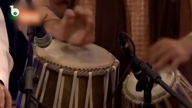 Aryana Sayeed Amazing Performance  - Ala Shah Koko Jan | آریانا سعید - الا شاکوکو جان