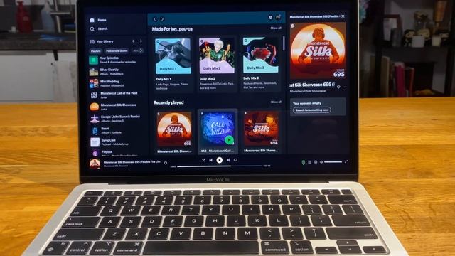 2020 MacBook Air - 1 Year Ownership Review in 2023 смотреть онлайн