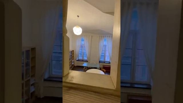 Уникальная квартира в центре Санкт-Петербурга