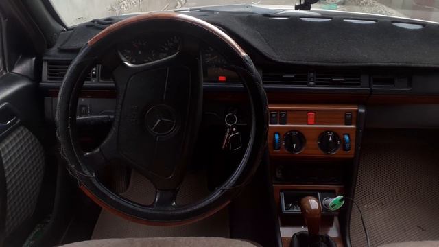 #Салон Мерседес w124 смотреть онлайн