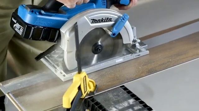 TrafficMASTER Lakeshore Pecan 7 mm Thick x 7 2 3" Wide x 50 5.8" Length Laminate Flooring смотреть онлайн