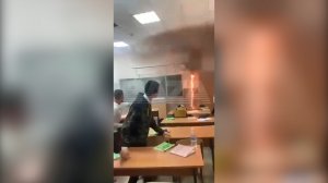 Горящий урок. В школе номер 2 учитель грамотно потушила пожар