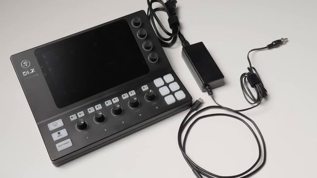 Best Small Podcast And Livestream Sound Mixer? Mackie DLZ XS