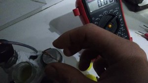 самодельный генератор-аккумулятор с индикатором заряда.