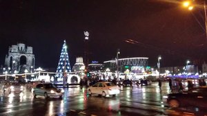 Новогодний Калининград, площадь Победы, новый год 2018(1)