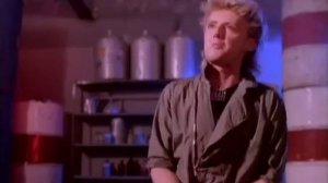Roger Taylor 'Man On Fire'-video-1984