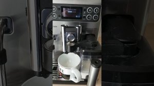 Kaffeevollautomat fully automatic coffee Saeco Exprelia Evo HD8855 01 Espresso Latte Macchiato