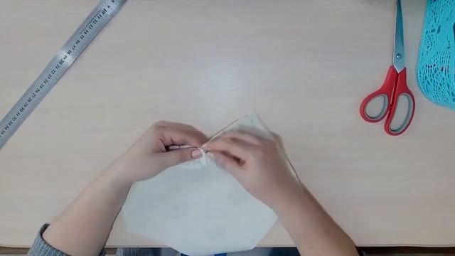 Обработка низа рукава  складкой имитирующей манжету.Павлодарский коллеж сферы обслуживания