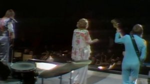 NETHERLANDS • Ding-a-dong - Teach-In (Eurovision 1975)