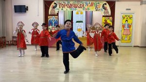 Русская народная песня "В деревне было в Ольховке" в современной обработке.