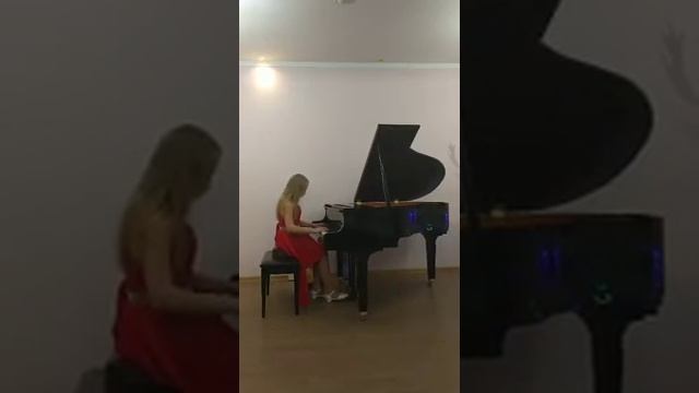 Арина Игнатова)Грустные глаза Лани) В.Климашевский